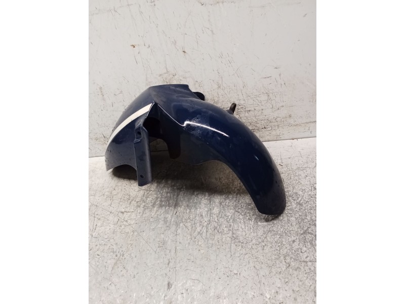 Recambio de molduras delanteras para honda fes fes 250 foresight 2t (mf04) referencia OEM IAM   