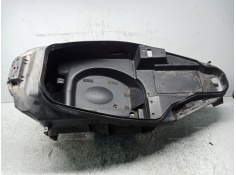 Recambio de moldura para honda fes fes 250 foresight 2t (mf04) referencia OEM IAM asiento partes inferior   2