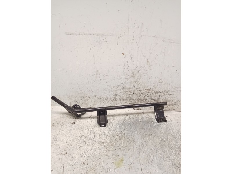 Recambio de estribos laterales para honda cn cn 250 helix (mf02) referencia OEM IAM DERECHO  