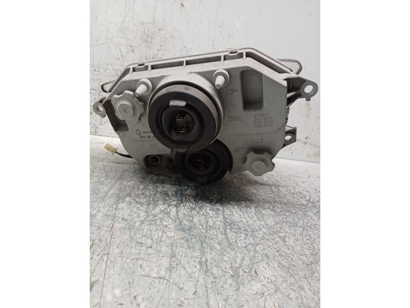 Recambio de faro delantero para honda fes fes 250 foresight 2t (mf04) referencia OEM IAM   