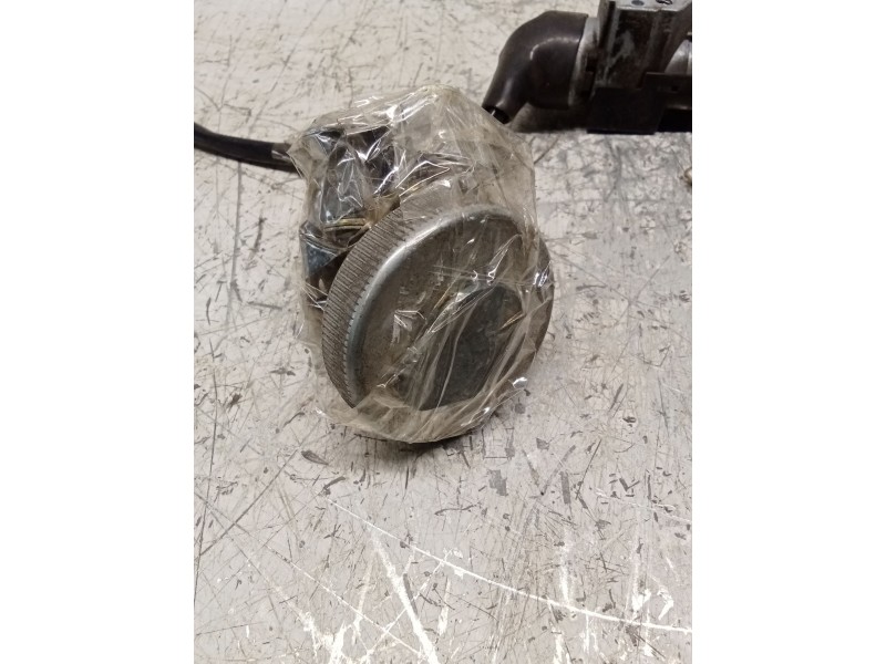 Recambio de conmutador de arranque para honda fes fes 250 foresight 2t (mf04) referencia OEM IAM tapa de combustible  