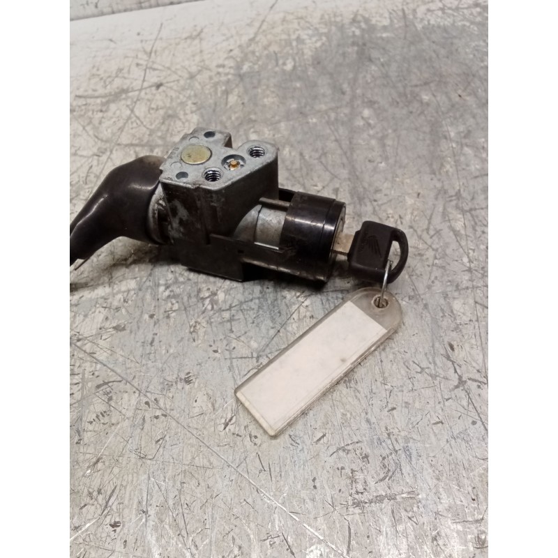 Recambio de conmutador de arranque para honda fes fes 250 foresight 2t (mf04) referencia OEM IAM tapa de combustible  