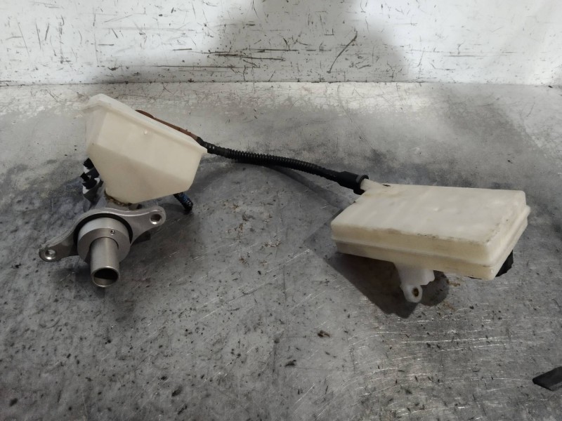Recambio de bomba freno para peugeot partner kombi active referencia OEM IAM   