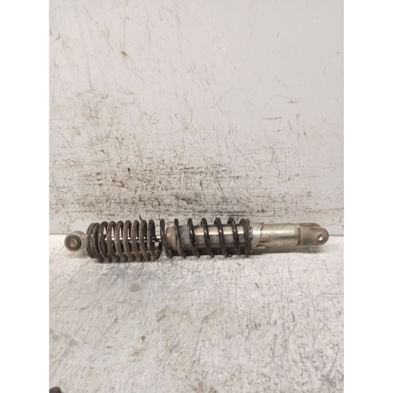 Recambio de amortiguador trasero izquierdo para honda fes fes 250 foresight 2t (mf04) referencia OEM IAM   