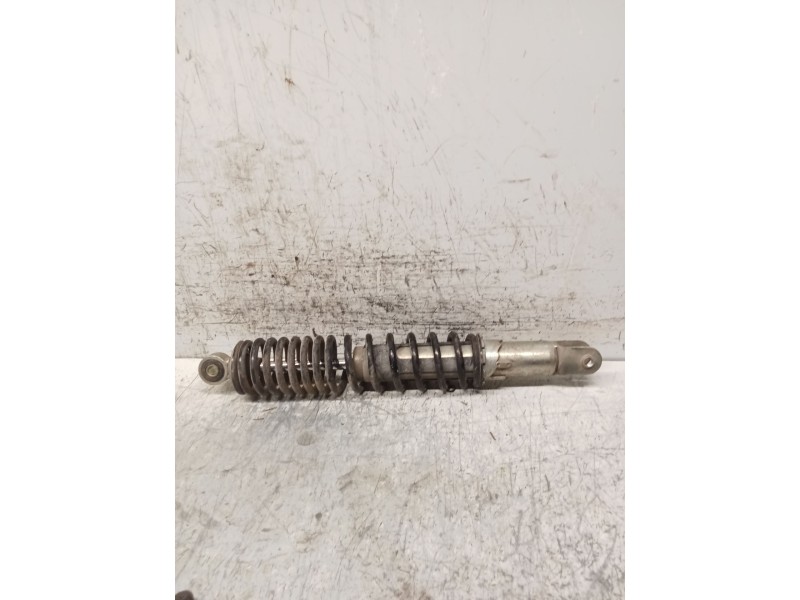 Recambio de amortiguador trasero izquierdo para honda fes fes 250 foresight 2t (mf04) referencia OEM IAM   