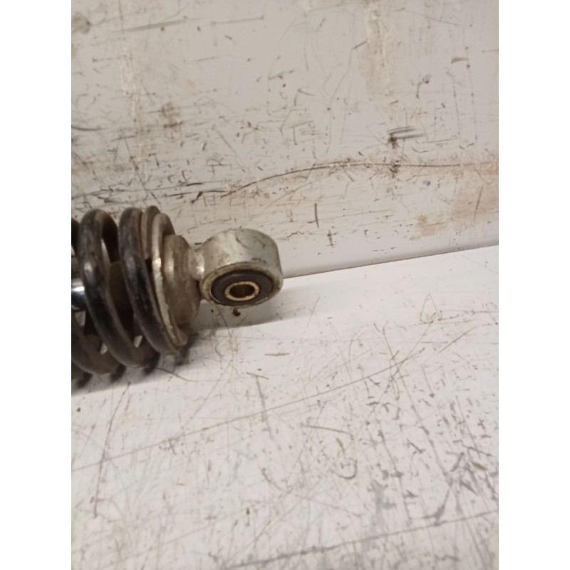 Recambio de amortiguador trasero izquierdo para honda fes fes 250 foresight 2t (mf04) referencia OEM IAM   