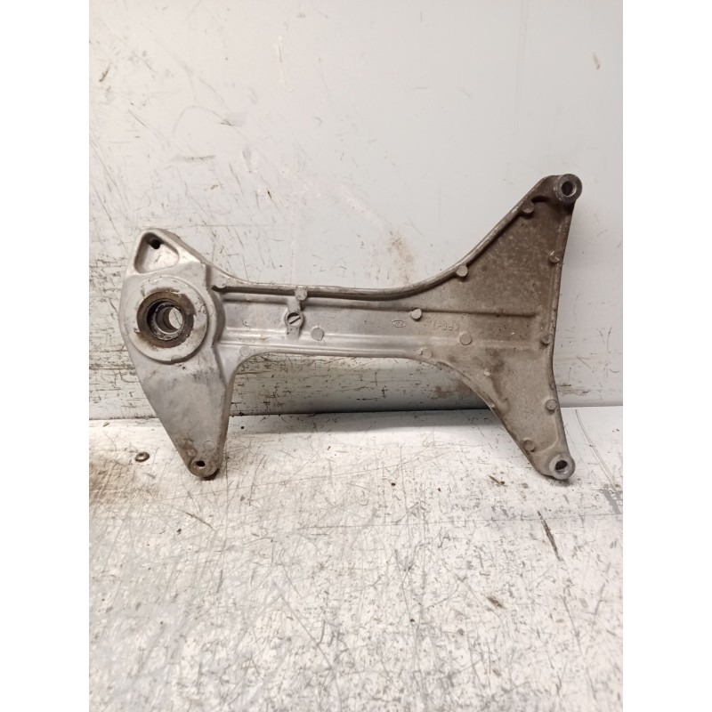 Recambio de brazo suspension inferior trasero derecho para honda fes fes 250 foresight 2t (mf04) referencia OEM IAM   