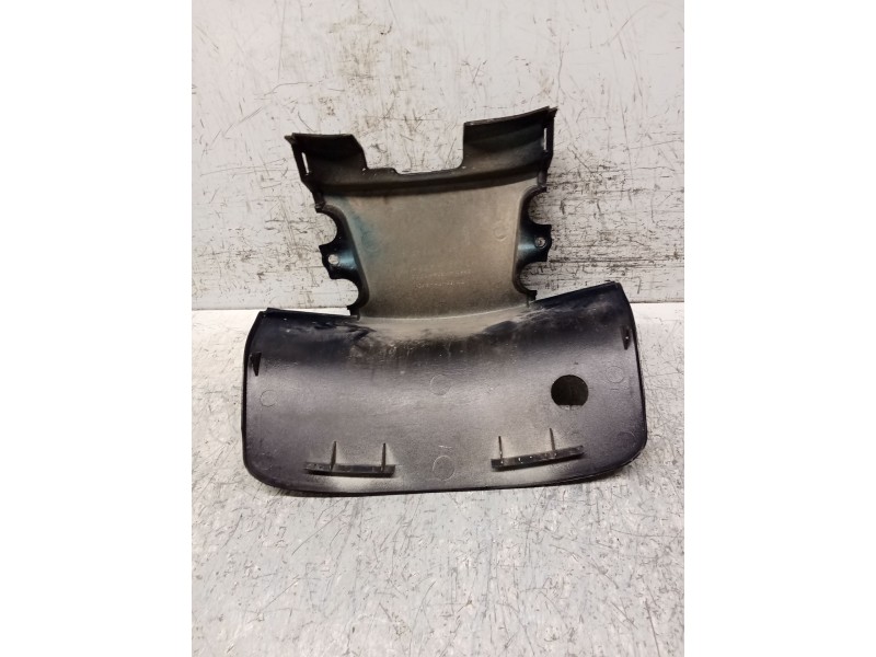 Recambio de molduras traseras para honda fes fes 250 foresight 2t (mf04) referencia OEM IAM   