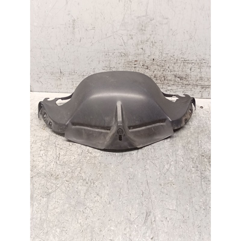 Recambio de molduras delanteras para honda fes fes 250 foresight 2t (mf04) referencia OEM IAM tapa superior cuentakm  