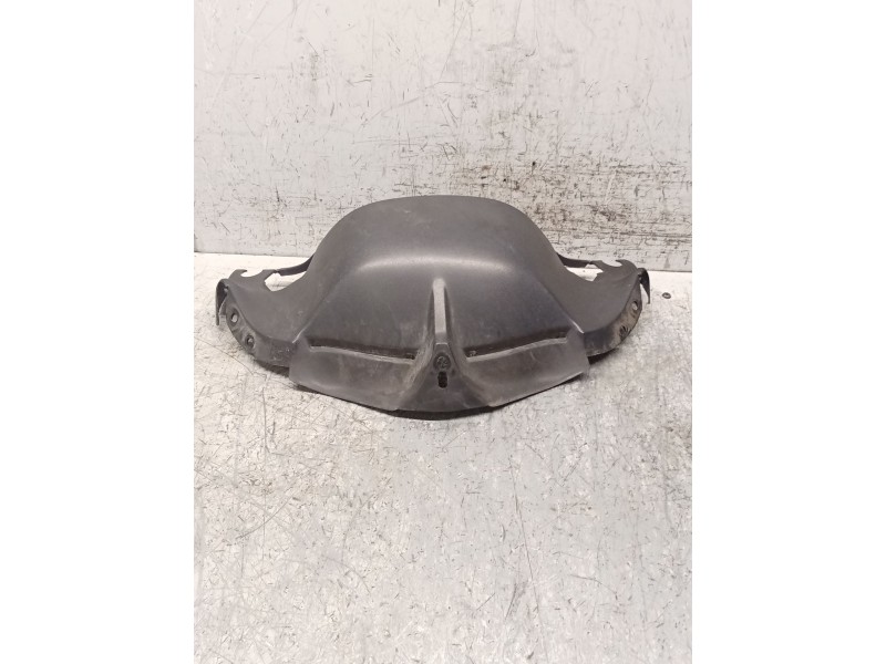 Recambio de molduras delanteras para honda fes fes 250 foresight 2t (mf04) referencia OEM IAM tapa superior cuentakm  