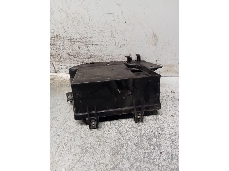 Recambio de bateria para honda fes fes 250 foresight 2t (mf04) referencia OEM IAM   SOPORTE