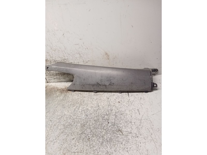 Recambio de moldura para honda fes fes 250 foresight 2t (mf04) referencia OEM IAM LATERAL DERECHO  