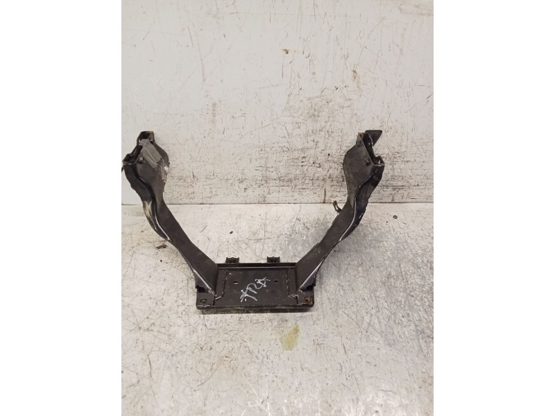Recambio de puente trasero para honda cn cn 250 helix (mf02) referencia OEM IAM   
