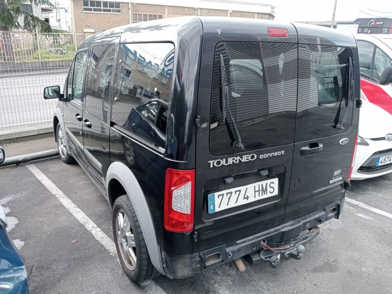ford tourneo connect del año 2012