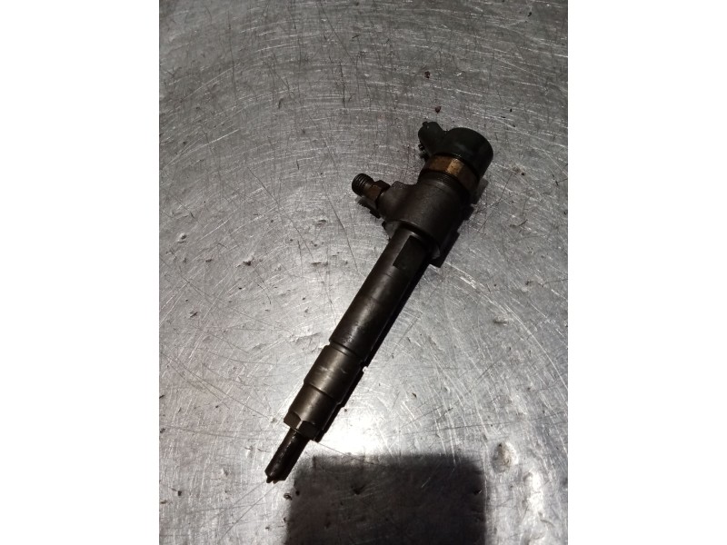 Recambio de inyector para fiat bravo (198) 1.9 active multijet referencia OEM IAM 04451130276  BOSCH