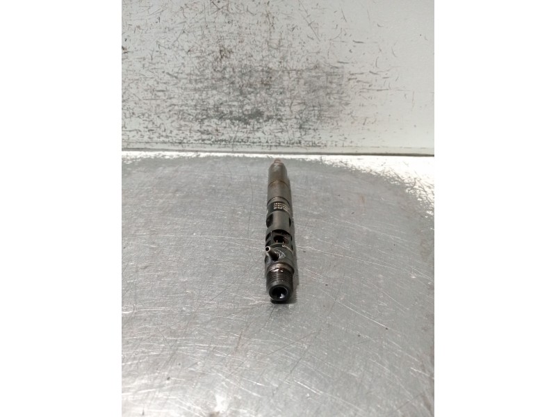 Recambio de inyector para kia carnival / grand carnival iii (vq) 2.9 crdi referencia OEM IAM EJBR03902D 338004X400 DELPHI