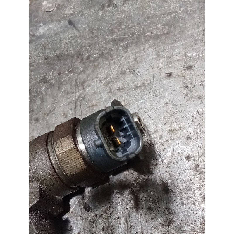 Recambio de inyector para citroën c3 picasso (sh_) 1.6 hdi 90 referencia OEM IAM 0445110340 870692 Bosch