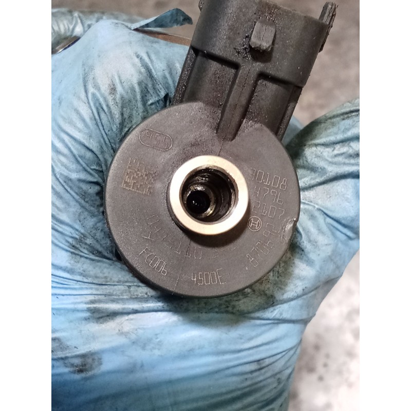 Recambio de inyector para citroën c3 picasso (sh_) 1.6 hdi 90 referencia OEM IAM 0445110340 870692 Bosch