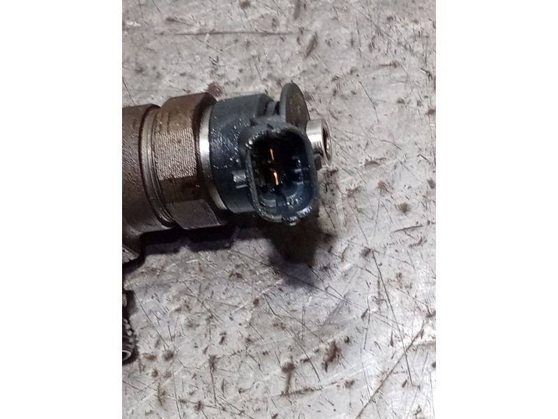 Recambio de inyector para citroën c3 picasso (sh_) 1.6 hdi 90 referencia OEM IAM 04455110340 870692 Bosch