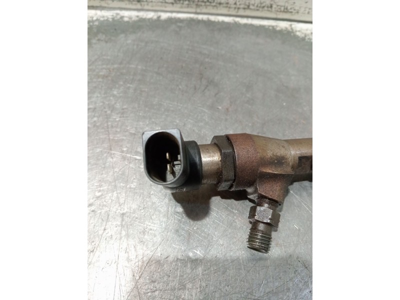 Recambio de inyector para nissan qashqai (j10) acenta referencia OEM IAM H8200294788 8200380253 Siemens