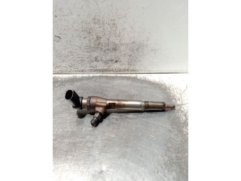 Recambio de inyector para nissan qashqai (j10) acenta referencia OEM IAM H8200294788 8200380253 Siemens