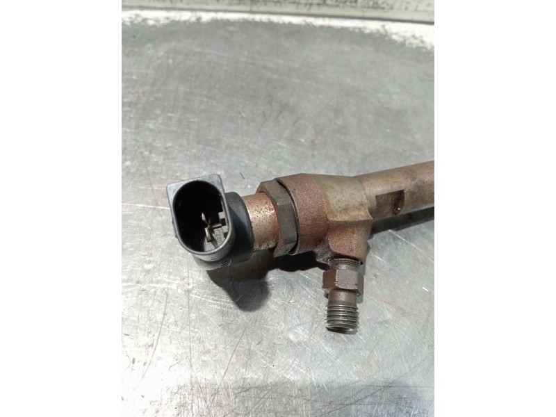 Recambio de inyector para nissan qashqai (j10) acenta referencia OEM IAM H8200294788 8200380253 Siemens