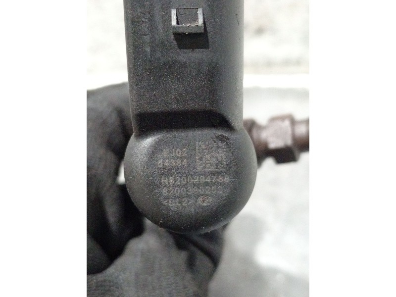 Recambio de inyector para nissan qashqai (j10) acenta referencia OEM IAM H8200294788 8200380253 Siemens