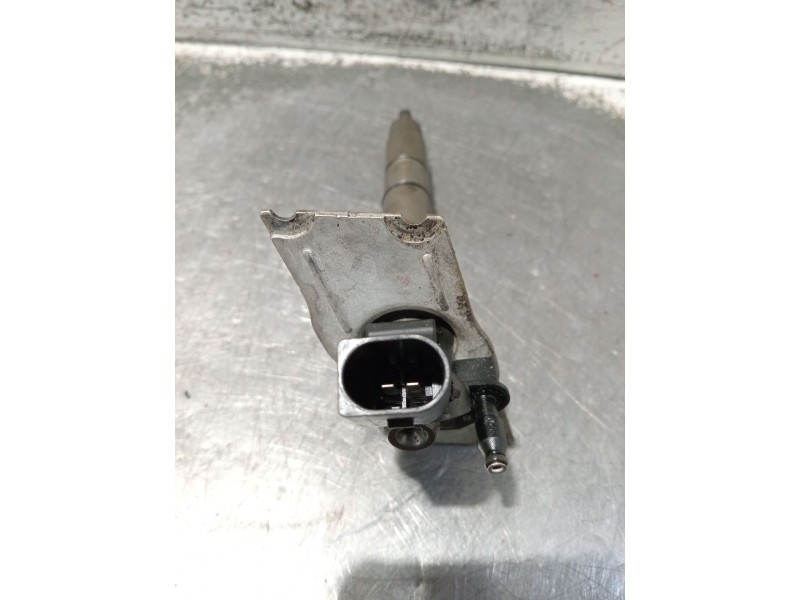 Recambio de inyector para audi a5 (8t3) 3.0 tdi quattro referencia OEM IAM 057130277AG 0445115058 BOSCH