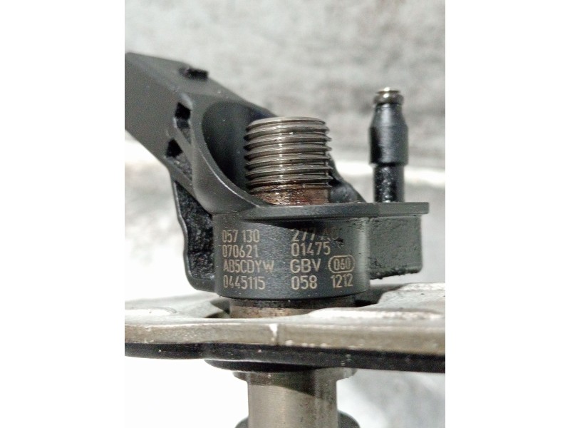 Recambio de inyector para audi a5 (8t3) 3.0 tdi quattro referencia OEM IAM 057130277AG 0445115058 BOSCH