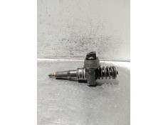 Recambio de inyector para volkswagen touareg (7la) referencia OEM IAM 07Z130073F 0414720210 BOSCH 2