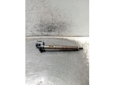 Recambio de inyector para toyota auris (_e15_) 1.4 d-4d (nde150_) referencia OEM IAM 236700W020 0445116054 BOSCH