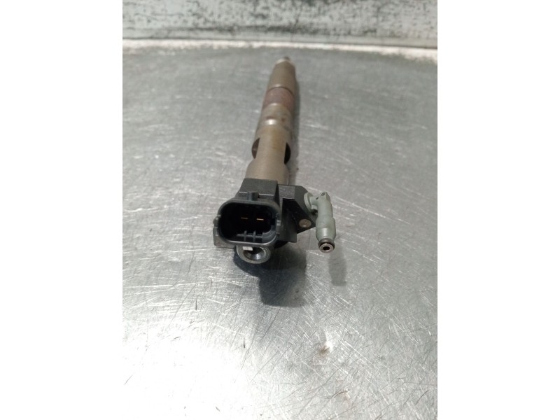 Recambio de inyector para toyota auris (_e15_) 1.4 d-4d (nde150_) referencia OEM IAM 236700W020 0445116054 BOSCH