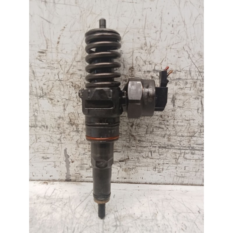 Recambio de inyector para volkswagen passat b5.5 (3b3) 1.9 tdi referencia OEM IAM 038130073AA 27491 0414720028 BOSCH