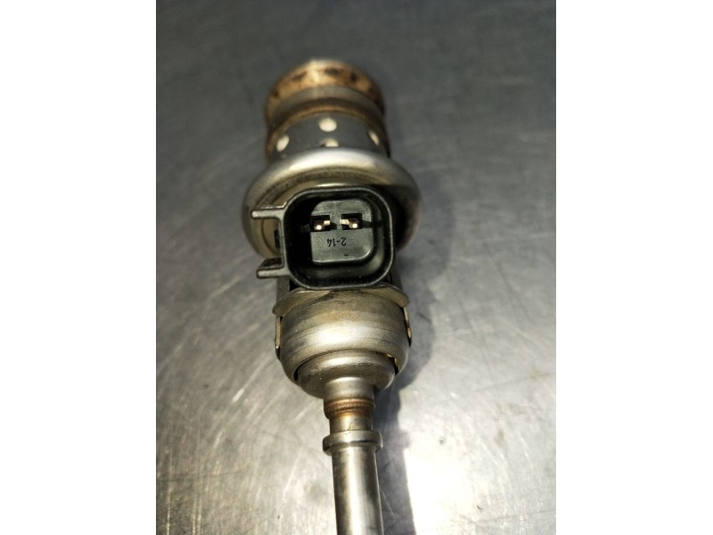 Recambio de inyector para volvo v60 ii (225) d3 referencia OEM IAM 8888784986 32203677 