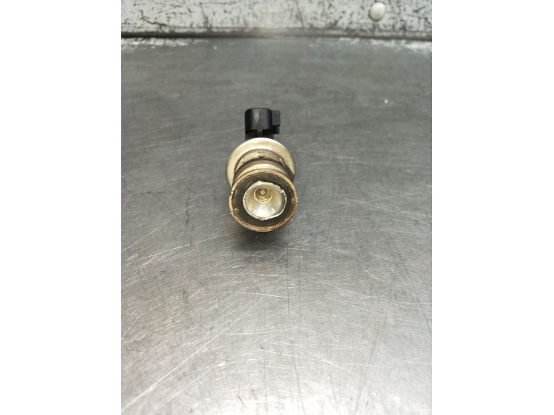 Recambio de inyector para volvo v60 ii (225) d3 referencia OEM IAM 8888784986 32203677 
