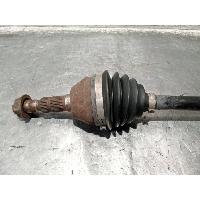 Recambio de transmision delantera izquierda para opel zafira / zafira family b (a05) 1.6 (m75) referencia OEM IAM   