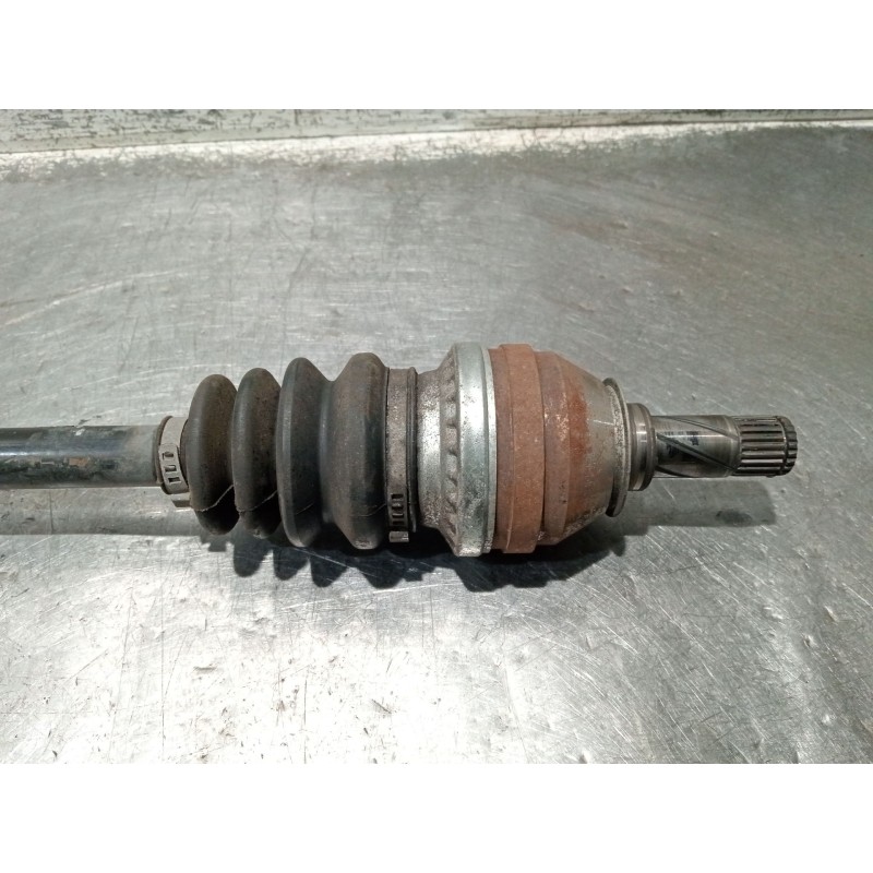 Recambio de transmision delantera izquierda para opel zafira / zafira family b (a05) 1.6 (m75) referencia OEM IAM   
