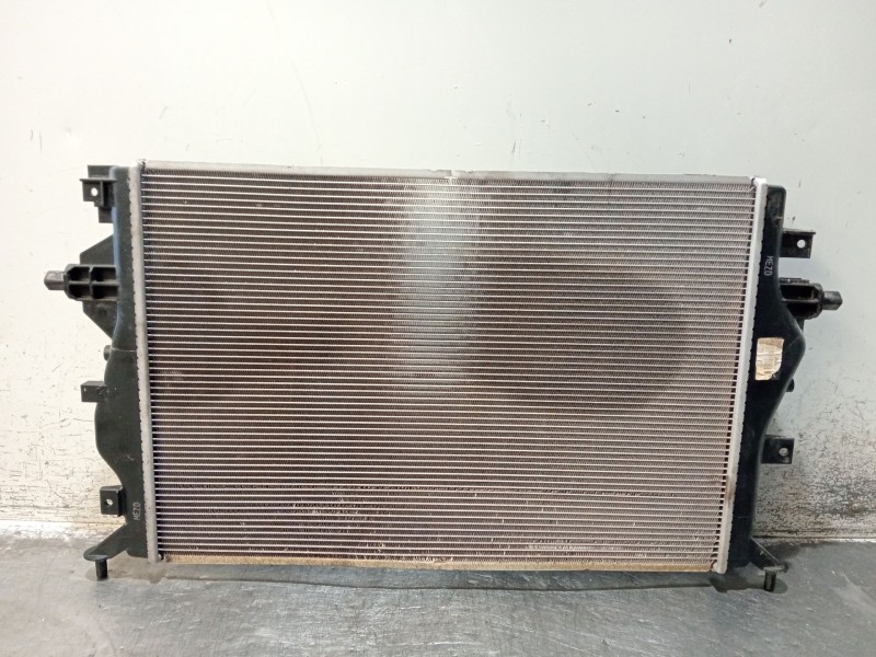 Recambio de radiador agua para hyundai ioniq (ae) 1.6 gdi hybrid referencia OEM IAM 25310G2000  