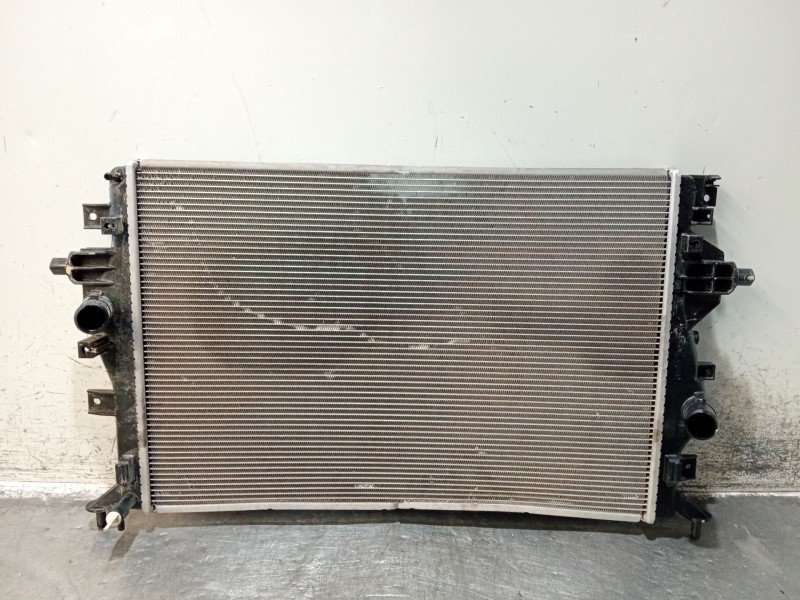 Recambio de radiador agua para hyundai ioniq (ae) 1.6 gdi hybrid referencia OEM IAM 25310G2000  