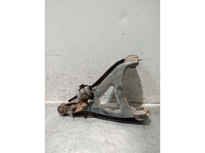 Recambio de brazo suspension inferior delantero izquierdo para renault megane i (ba0/1_) 1.6 16v (ba04, ba0b, ba11, ba1j, ba16, 