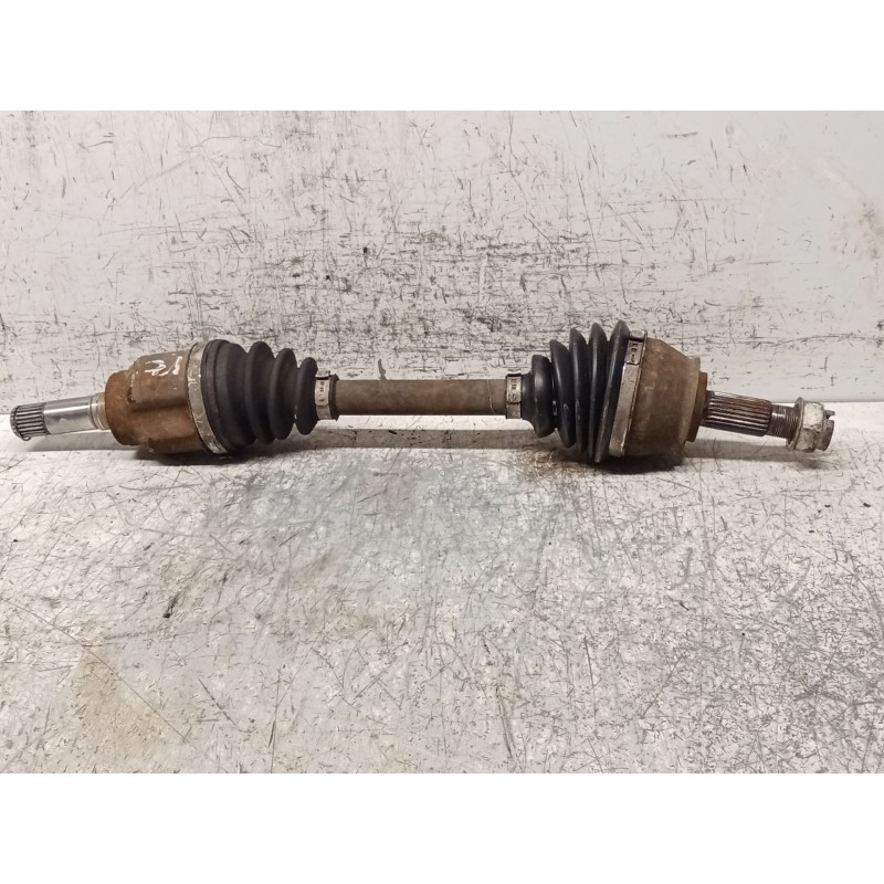 Recambio de transmision delantera izquierda para fiat linea (323_, 110_) 1.3 d multijet (323axb11, 323axb1a) referencia OEM IAM 