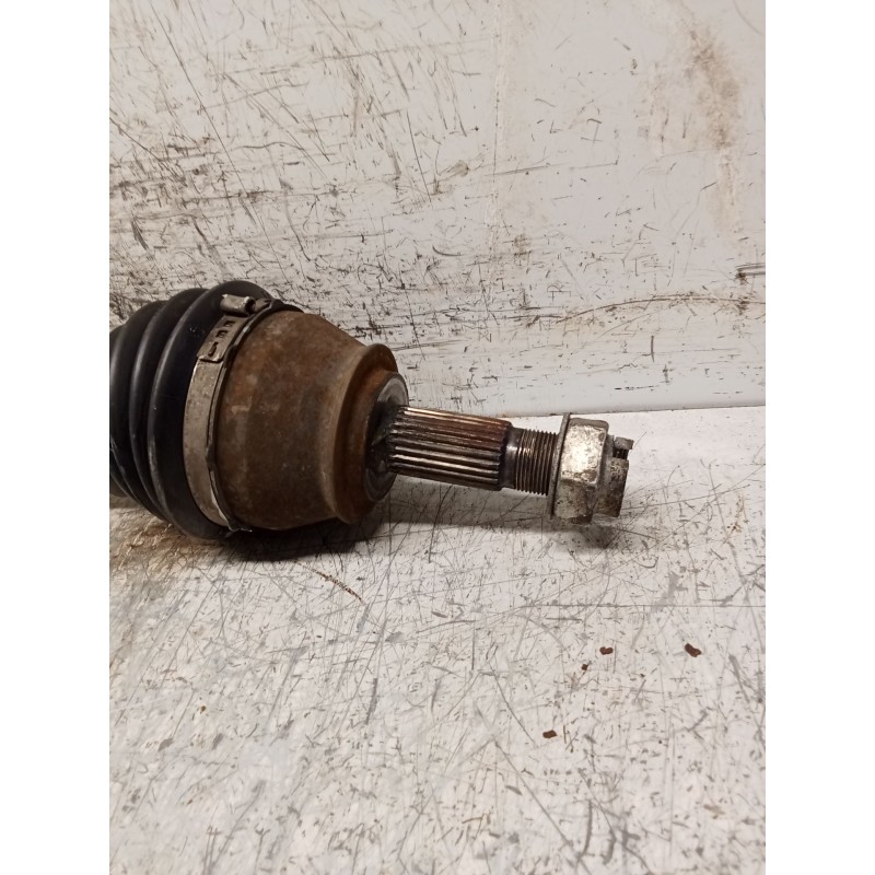 Recambio de transmision delantera izquierda para fiat linea (323_, 110_) 1.3 d multijet (323axb11, 323axb1a) referencia OEM IAM 