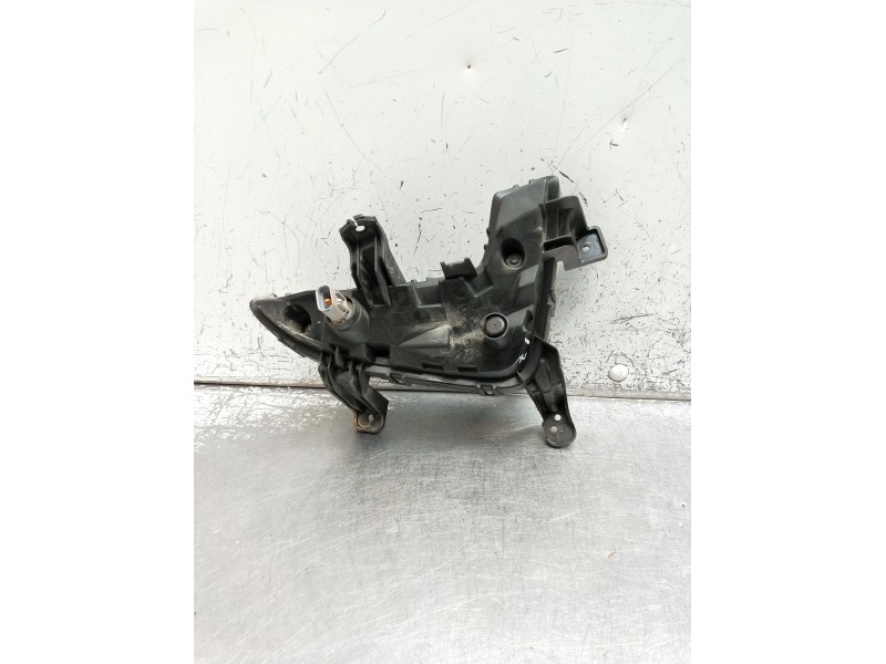 Recambio de faro antiniebla izquierdo para hyundai ioniq (ae) 1.6 gdi hybrid referencia OEM IAM 92207G2  
