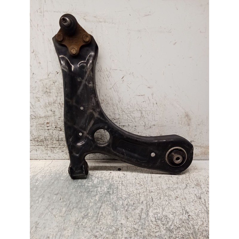 Recambio de brazo suspension inferior delantero derecho para seat ibiza iv (6j5, 6p1) 1.6 referencia OEM IAM 6R040715A  