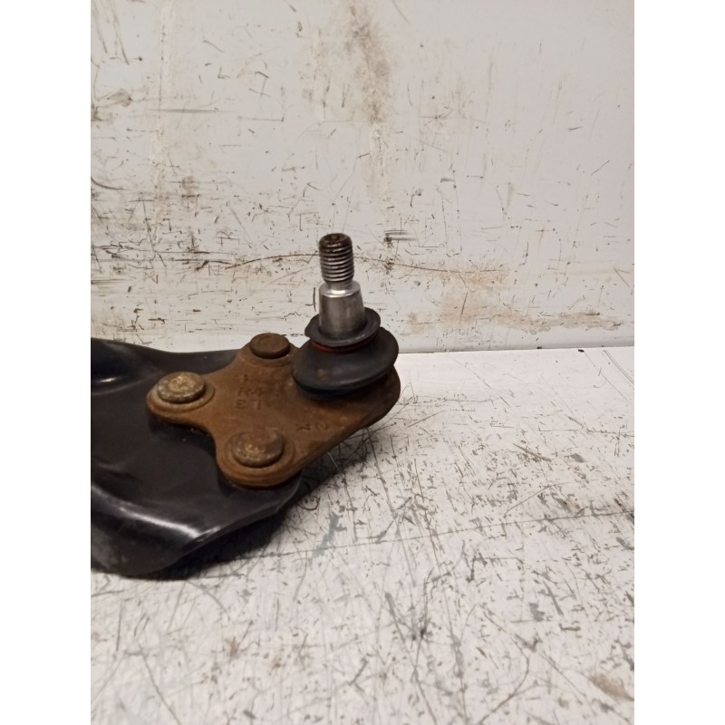 Recambio de brazo suspension inferior delantero derecho para seat ibiza iv (6j5, 6p1) 1.6 referencia OEM IAM 6R040715A  