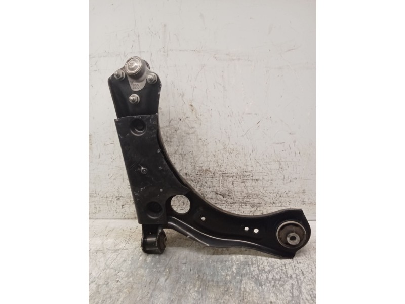 Recambio de brazo suspension inferior delantero izquierdo para audi a1 sportback (gba) referencia OEM IAM 200407151D  