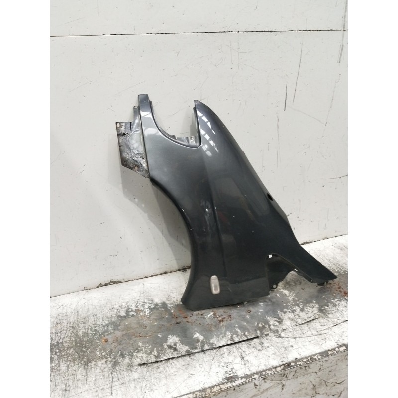 Recambio de aleta delantera izquierda para mercedes-benz clase v (638/2) v 220 cdi (638.294) referencia OEM IAM   