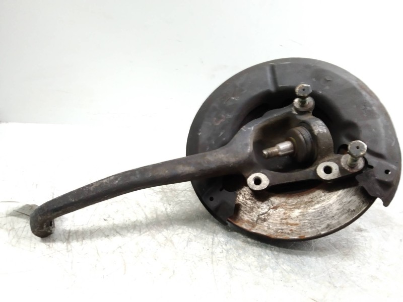 Recambio de mangueta delantera izquierda para mercedes clase e (w123) berlina+coupe 3.0 diesel referencia OEM IAM   