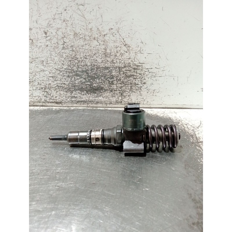 Recambio de inyector para audi a4 b7 avant (8ed) 2.0 tdi 16v referencia OEM IAM 03G130073G 0414720404 BOSCH