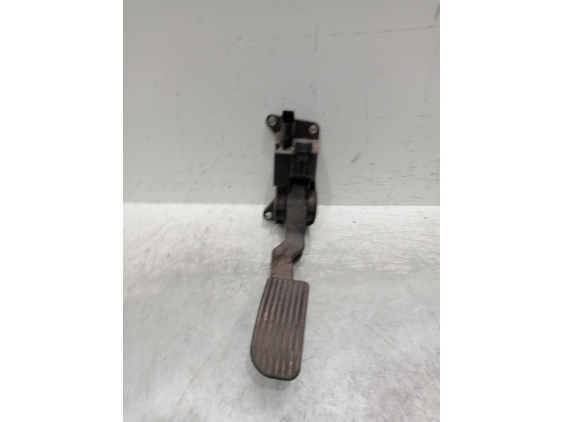 Recambio de potenciometro pedal para mercedes-benz vito furgoneta (w638) 110 cdi 2.2 (638.094) referencia OEM IAM 0281002335 a90